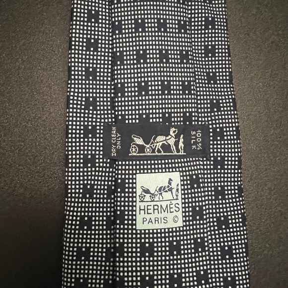 SOLD HERMÈS Authentic 100% Silk Blue H Logo Print Three Folded Hand Sewn Tie - Picture 6 of 14